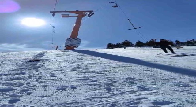 Uludağda kazadan dönüldü...Telesiyejin batonu bir turisti yaraladı