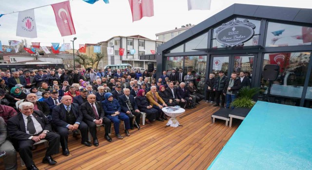 Ümraniyede İkinci Bahar Kıraathanesi Başkan Yıldırımın katılımıyla açıldı