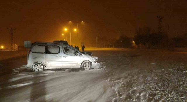 Vanda trafik kazası: 5 yaralı