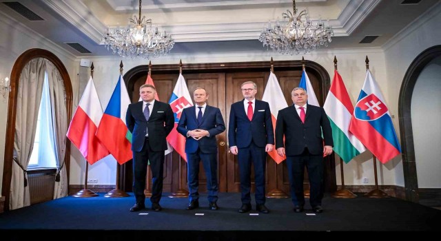 Vişegrad Grubu Çekya'da bir araya geldi
