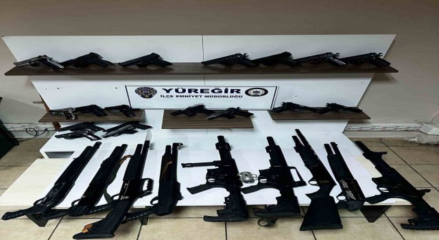 Yüreğirde 27 ruhsatsız tabanca ele geçirildi