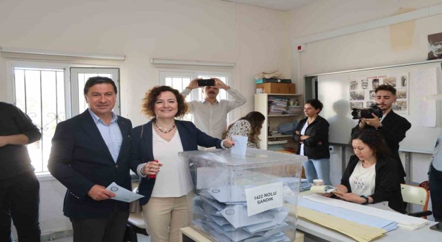 Adaylar oylarını Bodrumda kullandı