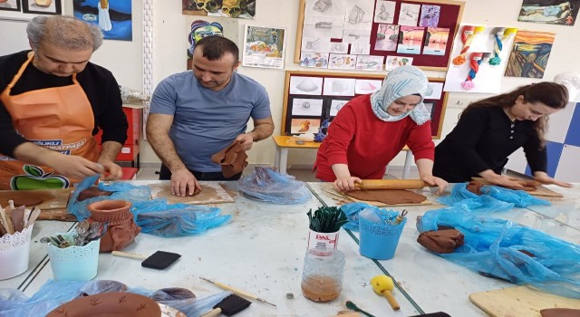 Ağlasun Mehmet Akif Ersoy İlkokulunda Görsel Sanatlar Atölyesi kuruldu