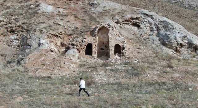 Anadoluda inşa edilen ilk kiliselerden Huykesen Kilisesi, turizme kazandırılmayı bekliyor