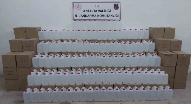 Antalyada 7 ton kaçak/sahte etil alkol ele geçirildi