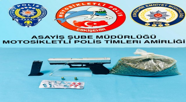 Aracında uyuşturucu madde bulunan şüpheli tutuklandı