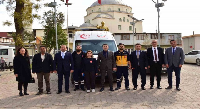 Aydın İl Sağlık Müdürü Eser Acarlardaki Acil Sağlık Hizmetleri İstasyonu personeli ile bir araya geldi