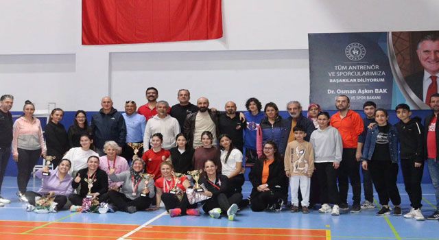 Badminton Turnuvası Sona Erdi