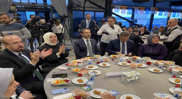 Bakan Bayraktar: Sakarya gaz sahasında 1.5 milyon hane yetecek kadar gazı biz üretiyoruz