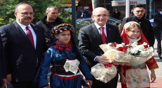 Bakan Şimşek, Aydında temaslarda bulundu