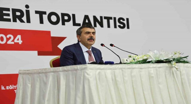 Bakan Tekin: “Bütçe var, arsa var, imar ve iskan yok”