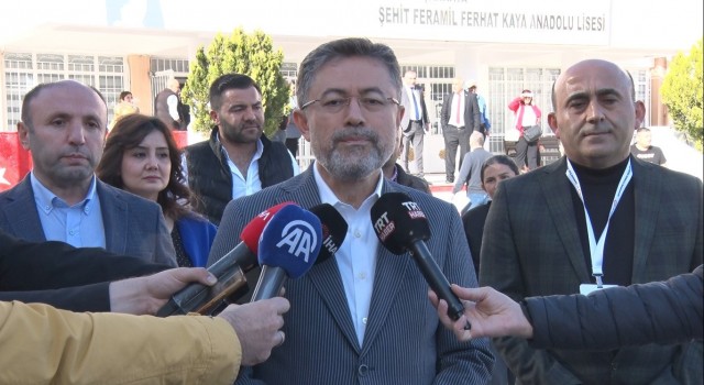 Bakan Yumaklı, Ankarada oyunu kullandı