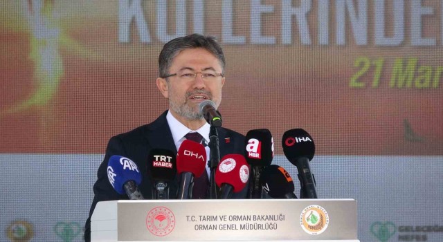 Bakan Yumaklı: Nisanda ‘Temiz Ormanlar ve Temiz Gelecek başlığıyla bütün Türkiye çapında yangın hassas bölgelerden başlamak üzere kampanya başlatacağız