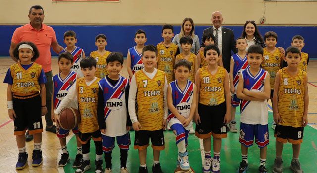 Başkan Adayı Koca'dan Gençlere Spor Salonu Müjdesi