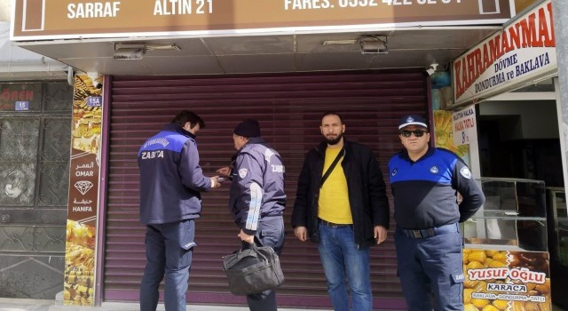 Belediye o kuyumcu dükkanını mühürledi