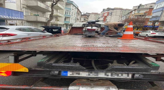 Beylikdüzünde motosiklet hırsızını ayağındaki alçı ele verdi