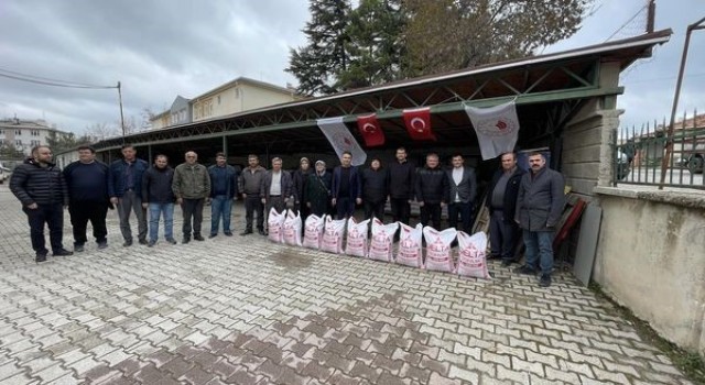 Beyşehirde atıl ve boş bırakılan tarım arazilerine sertifikalı nohut ekilecek