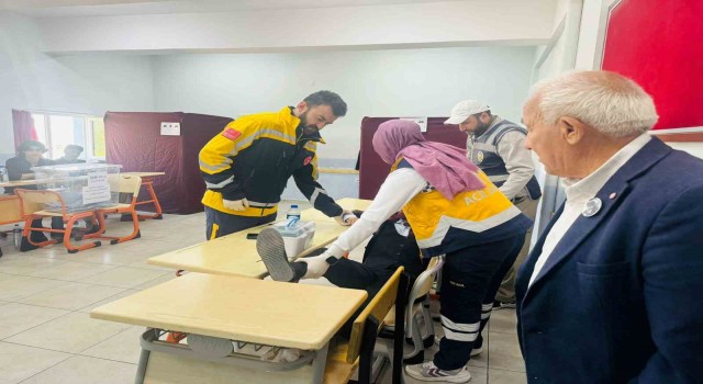 Bilecikte sandık müşahidi baygınlık geçirdi