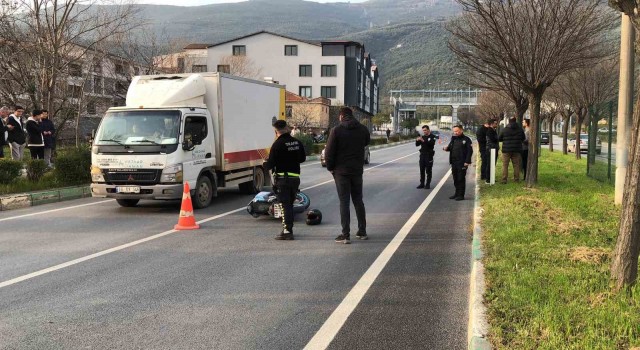 Bursada kazaya karışan motosiklet sürücüsü hayatını kaybetti