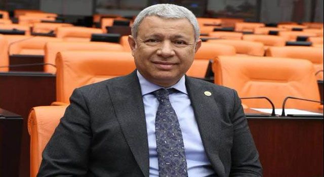 CHP'li Sümer: "Anavarza Efes'in Beş Katı, Ama Yeterince Tanıtılmıyor!"