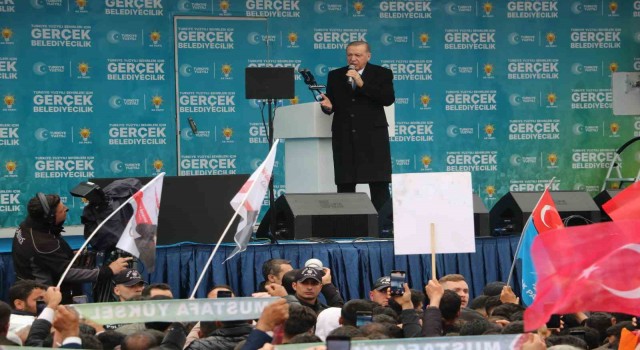 Cumhurbaşkanı Erdoğan: “Hiç kimsenin bizim gölgemizde yürüyüp bize seçim kaybettirmek için ortada dolaşmasına rıza göstermeyeceğiz”