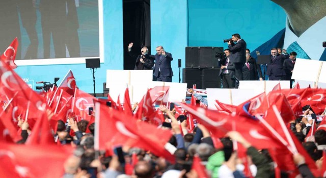 Cumhurbaşkanı Erdoğan, İzmir mitinginde konuştu: Yüzlerine Atatürk maskesi takıp yan gelip yattılar