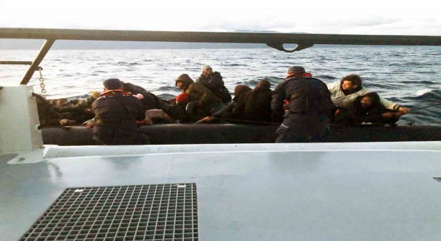 Datçada 23 düzensiz göçmen yakalandı