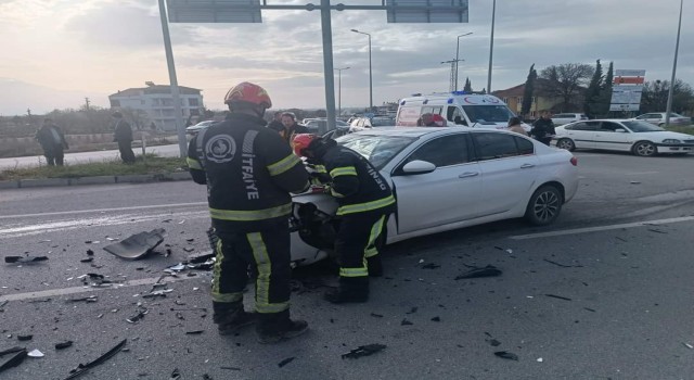 Denizlide trafik kazası: 3 yaralı