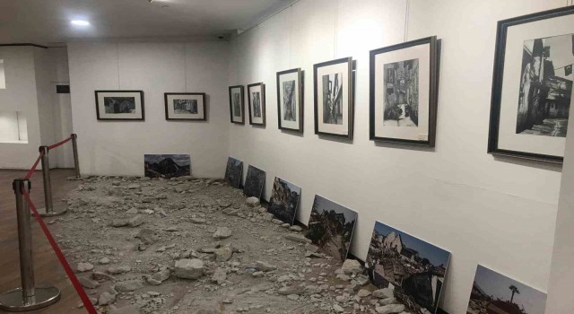 Deprem bölgesinden getirilen objelerin yer aldığı ‘Yaşamın İzleri sergisi açıldı
