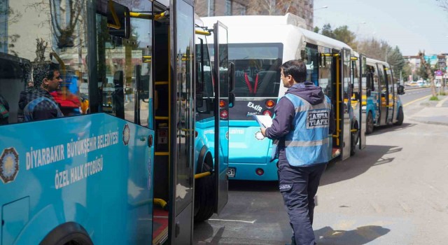Diyarbakırda zabıtadan toplu taşıma araçlarına abonman kart denetimi