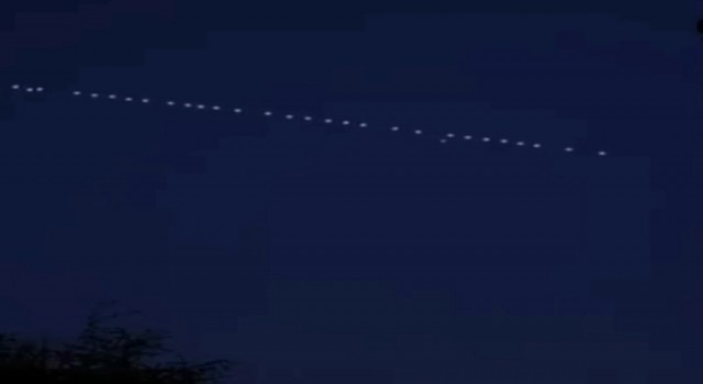 Elon Muskın Starlink uyduları Erciş semalarında görüldü