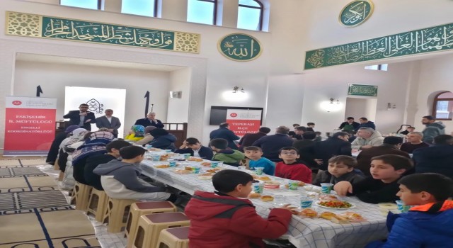 Engelli vatandaşlar Engelsiz Camiinde bir araya geldi