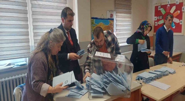 Erzurumda oy sayım işlemi başladı