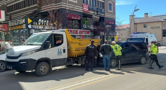 Erzurumda seçim günü trafik kazası: 1 yaralı