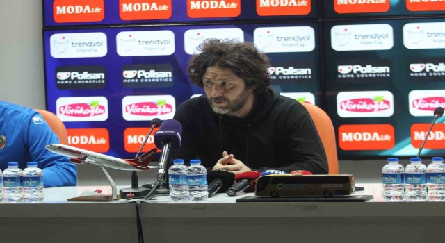 Fatih Tekke: “Çok iyi organize olan bir takıma karşı 3 golle kazandık”