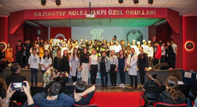 GKV Özel Ortaokulunda Pi temalı kostüm tasarlama yarışması