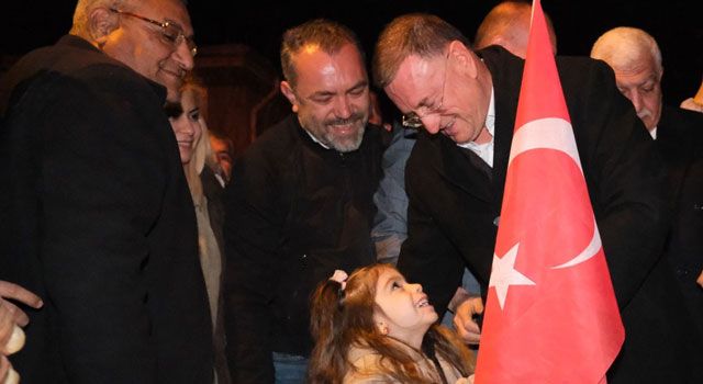 Hatay BB Başkanı Lütfü Savaş Kırıkhan'da Yoğun İlgi Gördü