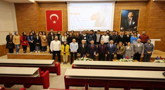 HKÜde Mehmet Akif Ersoy ve Çanakkale Ruhu Anma programı gerçekleştirildi