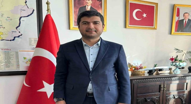İzmir Vakıflar Bölge Müdürlüğünden Manisa Vakıf İş Hanında iftar sofrası