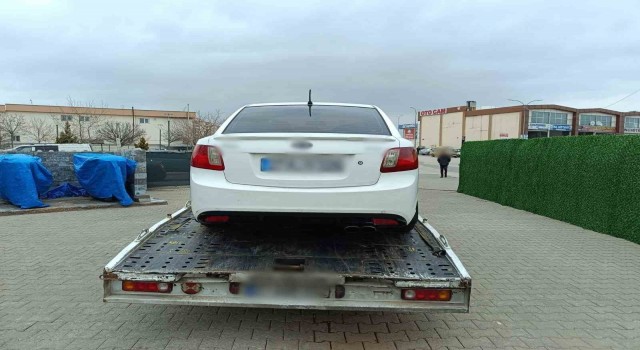 Jandarmadan çalıntı araç motoru operasyonu