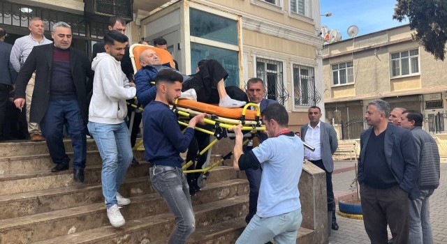Kiliste engelli ve hasta seçmenler ekiplerin yardımıyla oy kullandı
