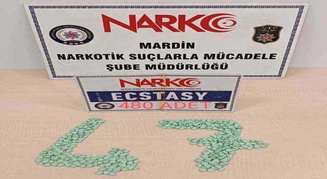 Mardinde durdurulan araçta uyuşturucu madde ele geçirildi