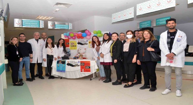 “Minik Yolculara Büyük Koruma” standı