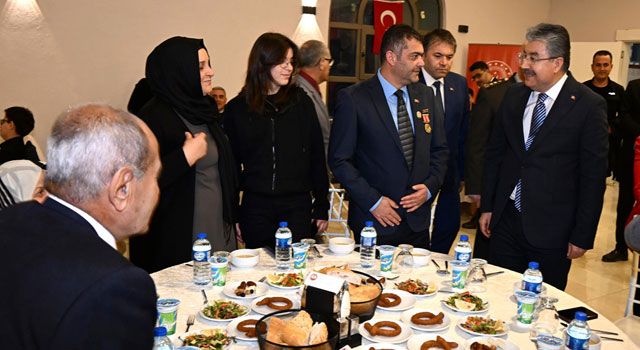 Osmaniye Valisi Dr. Erdinç Yılmaz Gazilerle Bir Araya Geldi