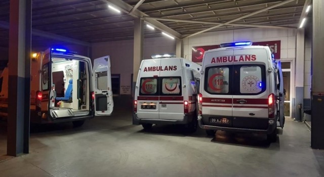 Otomobile çarpan motosiklet sürücüsü hayatını kaybetti
