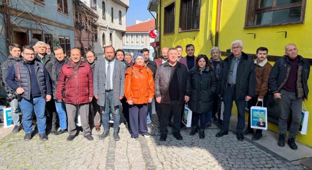 Özkan Alp gazetecilerle bir araya geldi