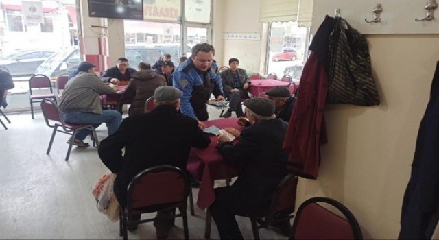 Polis Evden Hırsızlık ve Dolandırıcılık konularıyla ilgili bilgilendirdi