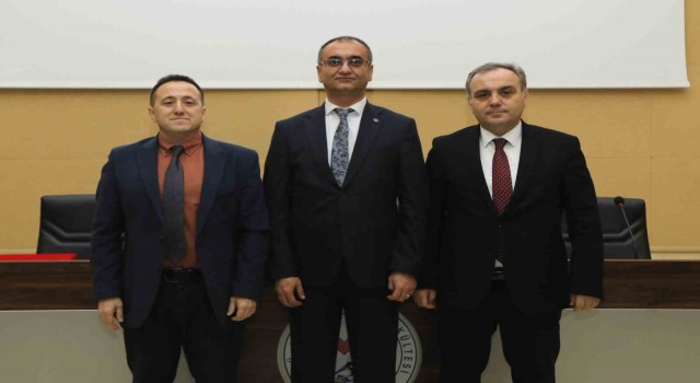 Rektör Prof. Dr. Altun: Binanın yüksekliği arttıkça izolatör kullanımı sıkıntıya girer