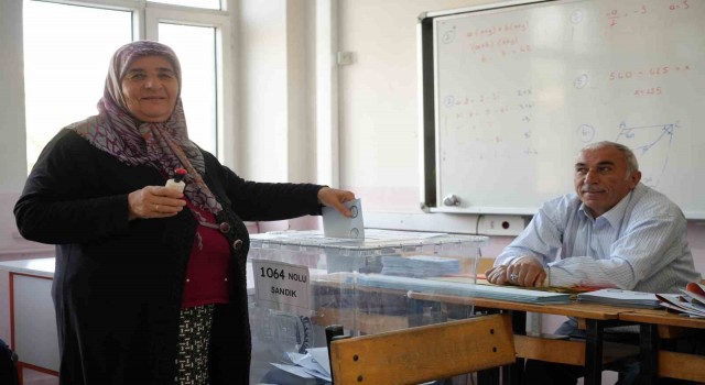 Sınır Kent Kiliste oy verme işlemi sürüyor
