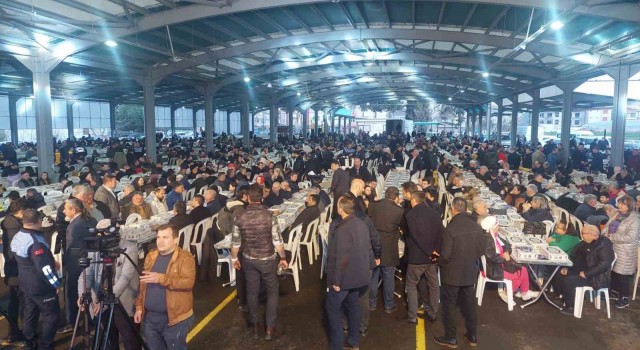 Tekirdağda 5 bin kişilik iftar sofrası kuruldu